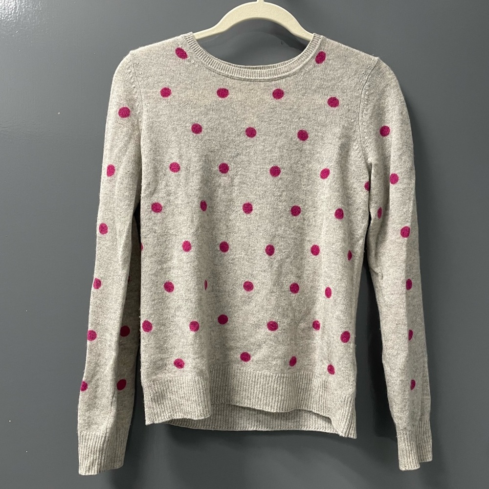 Cynthia Rowley 100% Cashmere Sweater - gray and magenta polka dots